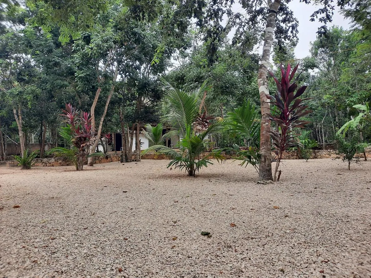 Hotel Cabanas Maalokin Coba