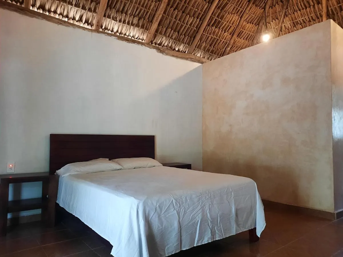 Hotel Cabanas Maalokin Coba