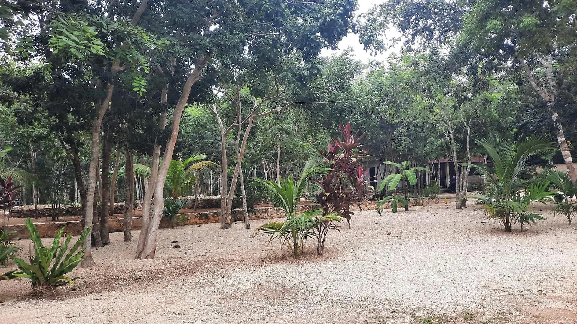 Hotel Cabanas Maalokin Coba