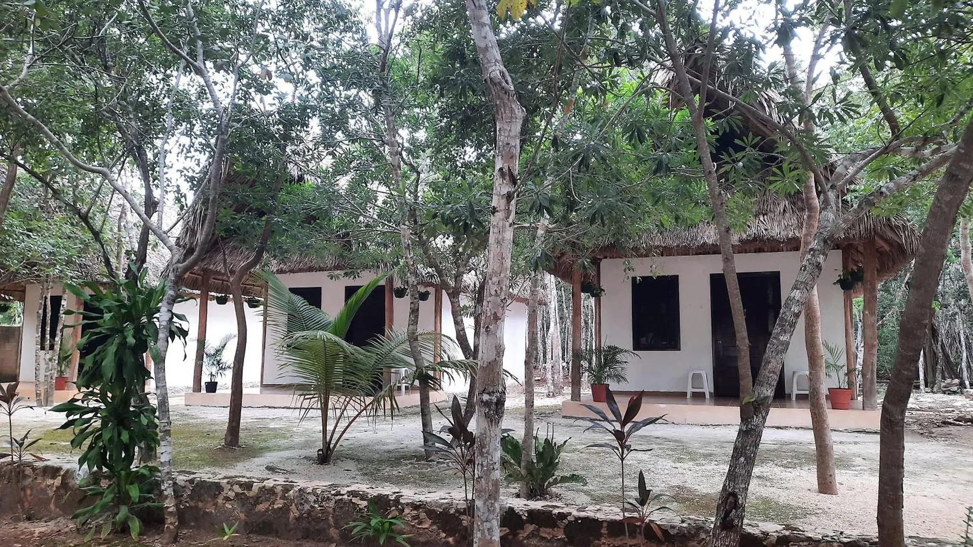 Hotel Cabanas Maalokin Coba